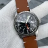 men watch 5
